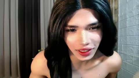 Miss Andrea online show from 12.15.25