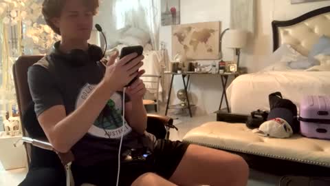 Stepbro online show from 02.03.25