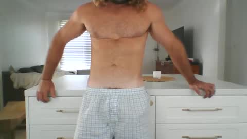 Snapshot of uptonogoodaus chatting on 01.07.25 uptonogoodaus online show from 01.07.25