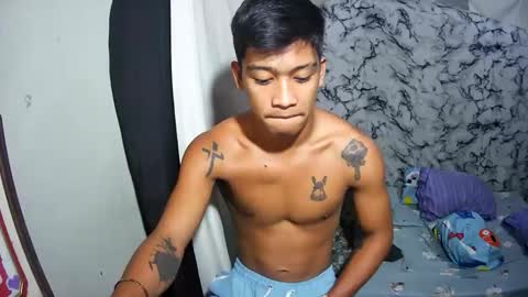 ur_asianpinoy online show from 11.12.25