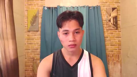 Snapshot of ur_boy_mark chatting on 10.12.25 ur_boy_mark online show from 10.12.25