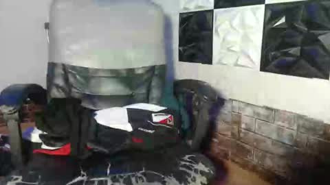 chrizzy online show from 10.18.25