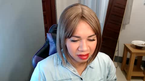 Vee online show from 01.23.25