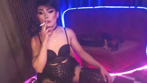 MISS ANNA online show from 01.11.26