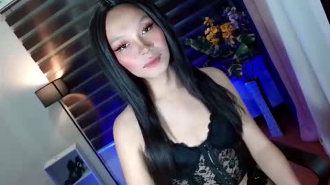 Saina Gonzales online show from 09.22.25