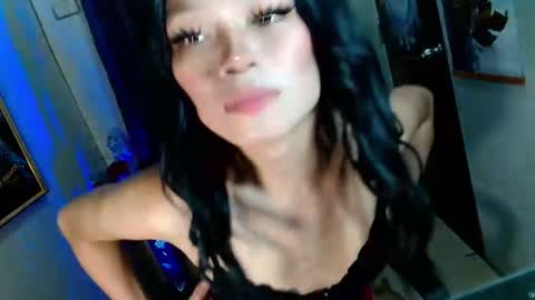 Saina Gonzales online show from 10.07.25