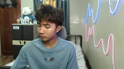 Snapshot of ur_hottestjonny chatting on 06.24.26 jonny online show from 06.24.26
