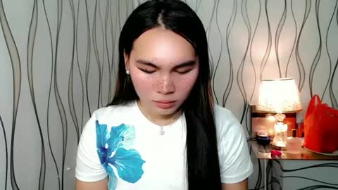 QUEENSY online show from 10.28.25