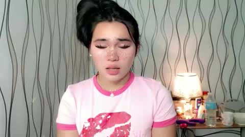 QUEENSY online show from 11.29.25