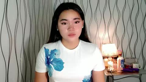 QUEENSY online show from 01.08.26