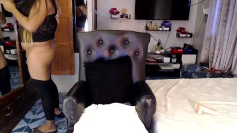 QUEEN ANGELA online show from 01.09.25