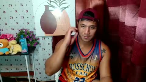 Snapshot of ur_pinoydave chatting on 01.14.25 Dave online show from 01.14.25