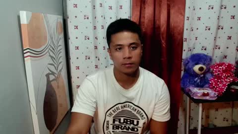 Snapshot of ur_pinoydave chatting on 01.27.25 Dave online show from 01.27.25