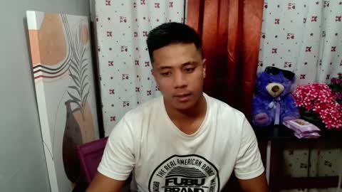 Snapshot of ur_pinoydave chatting on 01.30.25 Dave online show from 01.30.25