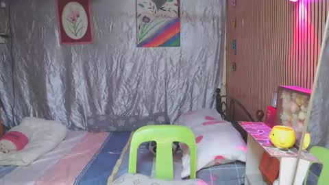 ur_shan21 online show from 11.04.25