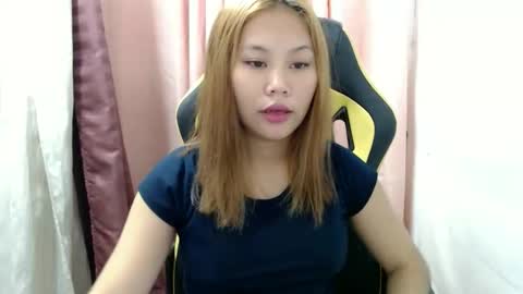 ur_small_girl online show from 02.25.26