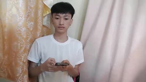 Snapshot of urasian_femboyxxx chatting on 03.31.26 urasian_femboyxxx online show from 03.31.26