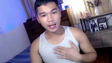Snapshot of urasian_jpxx chatting on 06.10.26 JAMES online show from 06.10.26