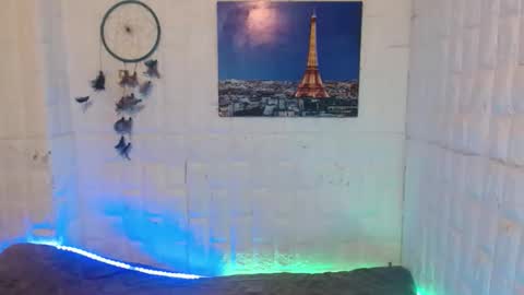 Shirley online show from 11.04.25