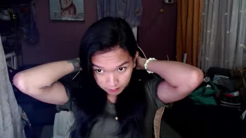 NEWRA  ALLISON online show from 11.17.25