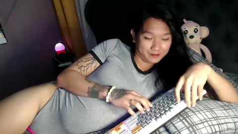 NEWRA  ALLISON online show from 03.03.26