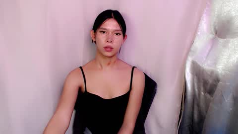 Snapshot of urasian_prettyjane chatting on 11.03.25 Jane online show from 11.03.25