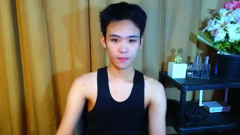 urasiancumboix2 online show from 10.25.25