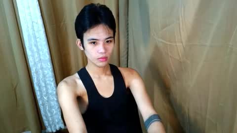 Snapshot of urasiancumboix2 chatting on 04.24.26 urasiancumboix2 online show from 04.24.26