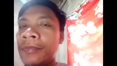 Snapshot of urasiandreamboyx chatting on 09.17.25 John online show from 09.17.25