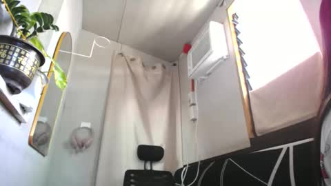 Erika online show from 04.30.26