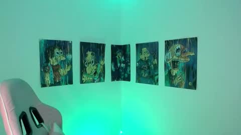 Danielle  online show from 02.10.25