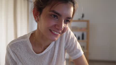 Linda Restrepo online show from 12.13.24