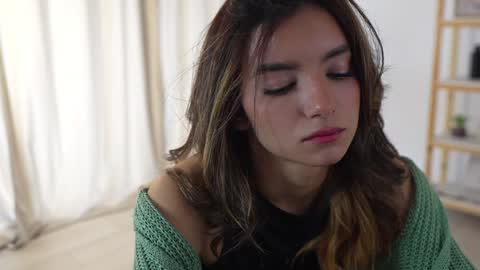 Linda Restrepo online show from 12.19.24