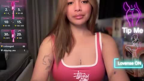 urdimplegurl online show from 05.31.26