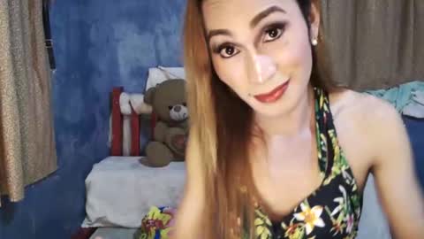 Snapshot of urdream_angela chatting on 04.18.26 Hot Angel online show from 04.18.26
