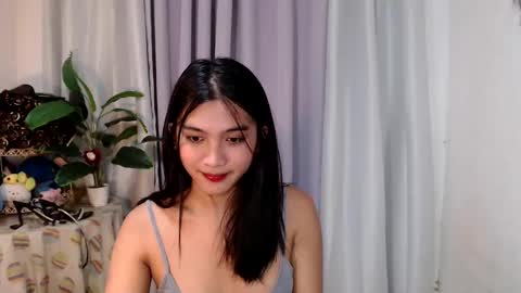 Trixie online show from 02.01.25