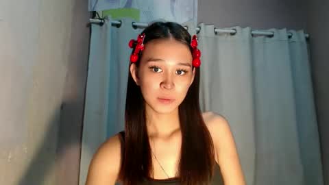 Snapshot of urdreamgirl_stephanie chatting on 06.04.26 stephanie online show from 06.04.26
