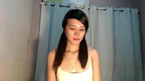 Snapshot of urdreamgirl_stephanie chatting on 06.09.26 stephanie online show from 06.09.26