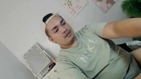 Snapshot of ure_fattytoy143 chatting on 05.16.26 ure_fattytoy143 online show from 05.16.26
