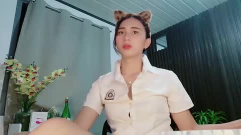 urfave_bbgirl online show from 02.04.26