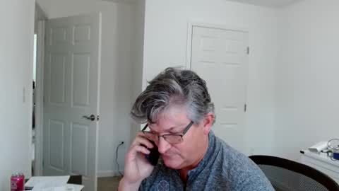 Gregor online show from 11.04.25