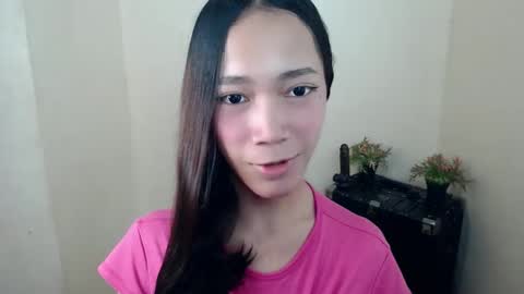 Snapshot of urhot_athena chatting on 10.06.25 urhot_athena online show from 10.06.25