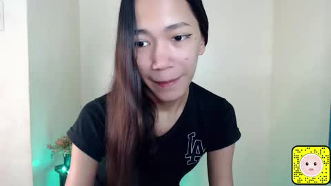 Snapshot of urhot_athena chatting on 10.17.25 urhot_athena online show from 10.17.25