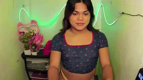 urhottie_bella online show from 09.25.25
