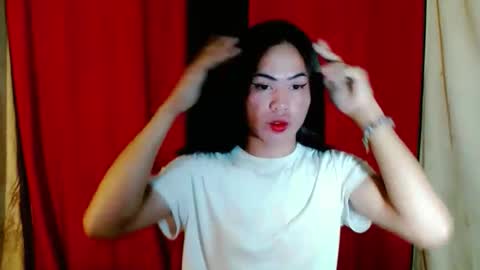 Snapshot of urhotty_megs143 chatting on 02.19.26 MEGS MEGS online show from 02.19.26