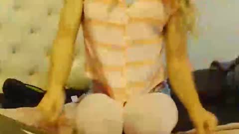 command me  online show from 11.17.25