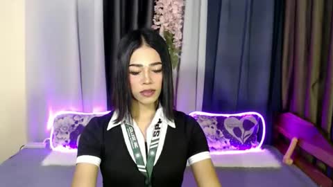 urlovely_jemma online show from 04.17.26