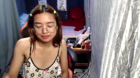 urlovelychinita online show from 01.03.25