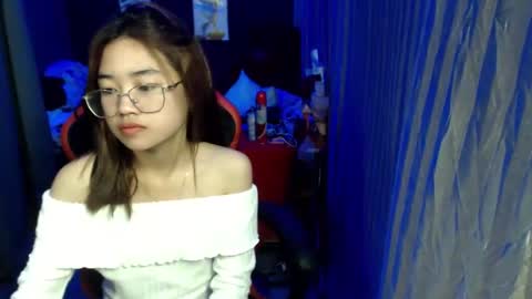 urlovelychinita online show from 01.10.25