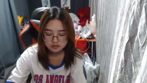 urlovelychinita online show from 03.02.25